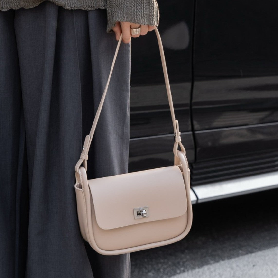 Cowhide Shoulder And Crossbody Bags As Well As Underarm Bags view 4