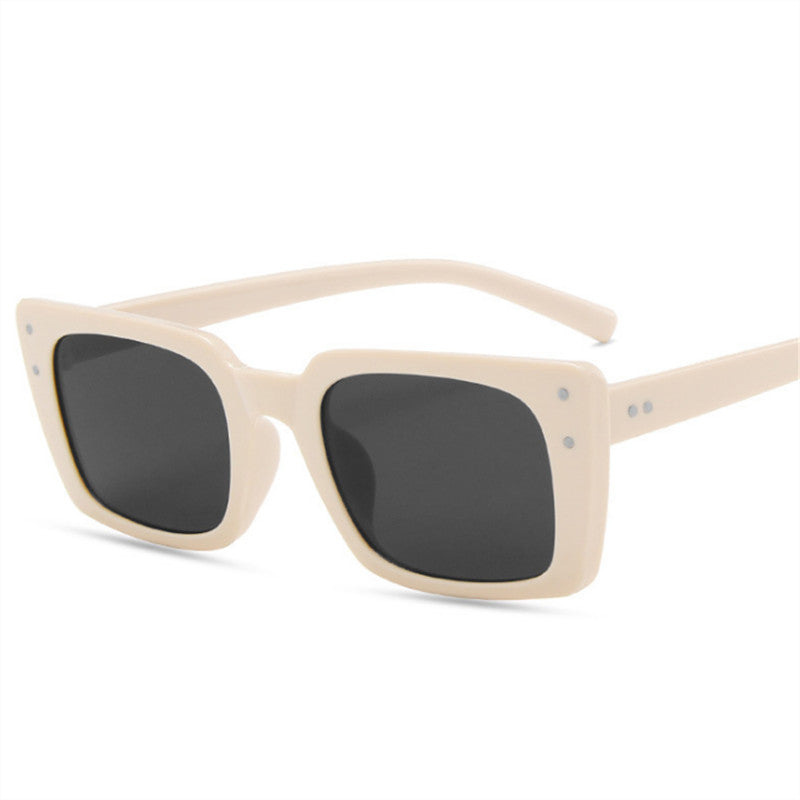 Trendy Sunglasses Mi Nail Small Frame Sunglasses Sunglasses view 3